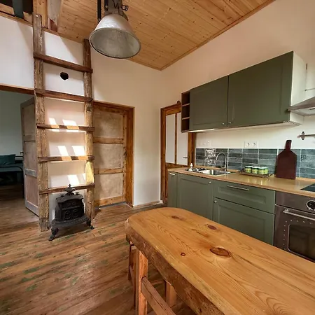 Filistrina Yasna Polyana